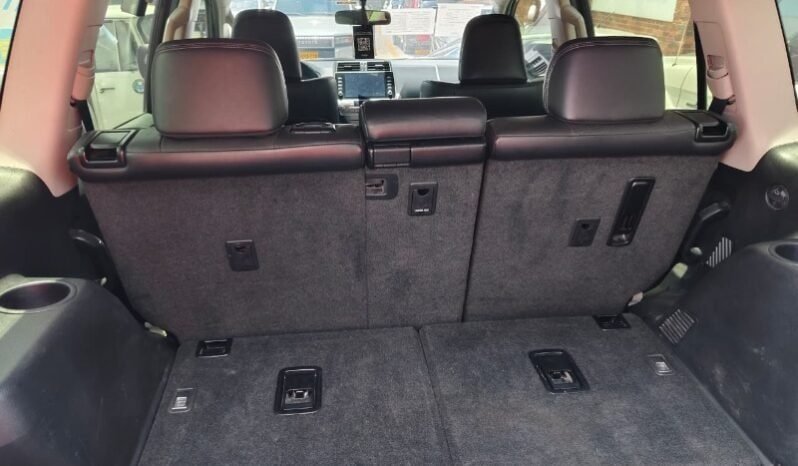 Toyota Land Cruiser Prado full