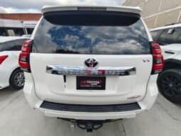 
Toyota Land Cruiser Prado VX full									
