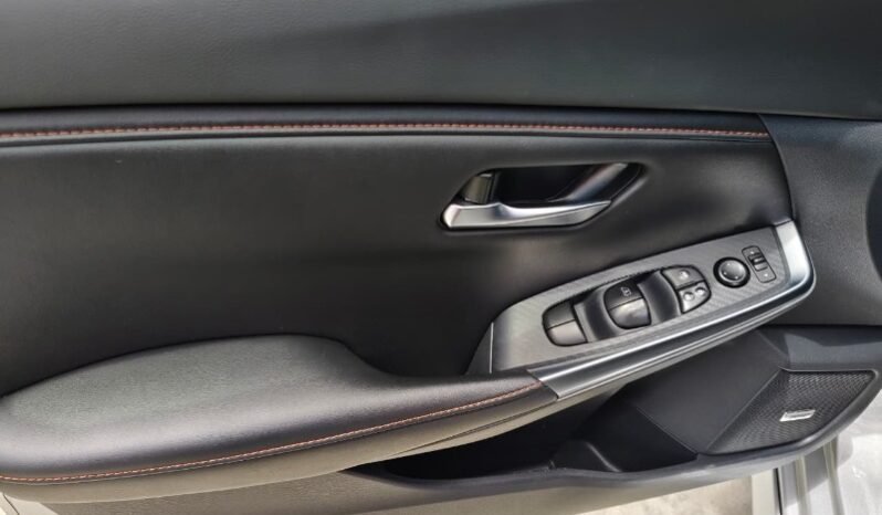 
								Nissan Sentra SR full									