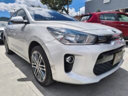 Kia Rio Vibrant Sedán