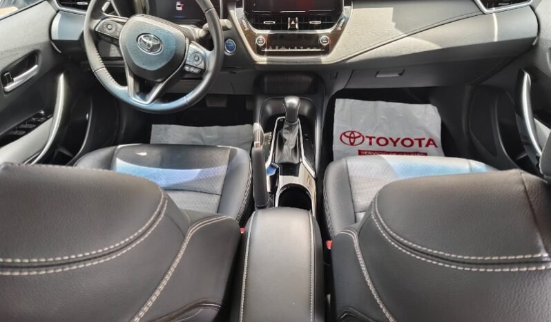 
								Toyota Corolla Sedán SEG full									