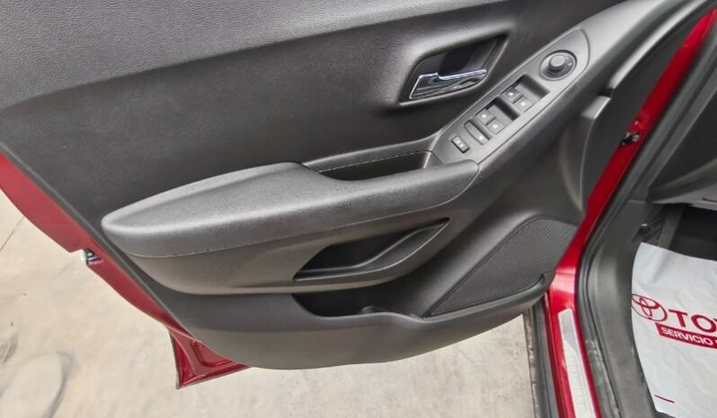 
								Chevrolet TRACKER PREMIER full									