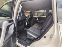 
Toyota Land Cruiser Prado VX full									