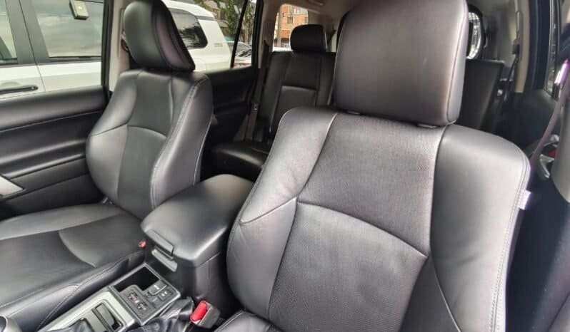 
Toyota Land Cruiser Prado VX full									