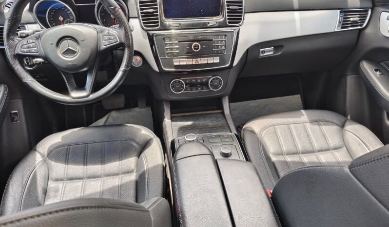 
								Mercedes-Benz GLE 500 full									