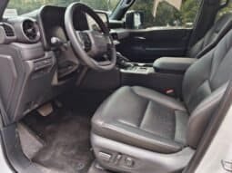 Toyota Land Cruiser Prado TXL full