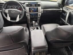 Toyota 4 Runner SR5 full