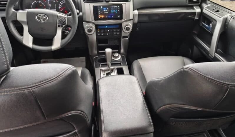 Toyota 4 Runner SR5 full