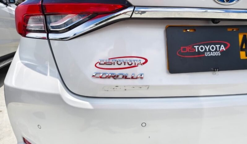 
								Toyota Corolla Sedán SEG full									