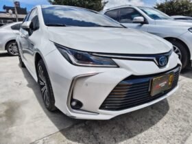 Toyota Corolla Sedán SEG