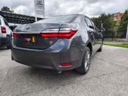 Toyota Corolla XEi full