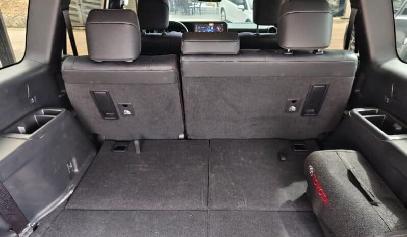 Toyota Land Cruiser Prado TXL full