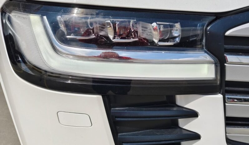 Toyota Land Cruiser ZX full