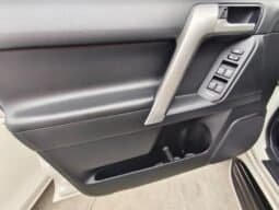
Toyota Land Cruiser Prado VX full									