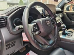 Toyota Land Cruiser ZX full