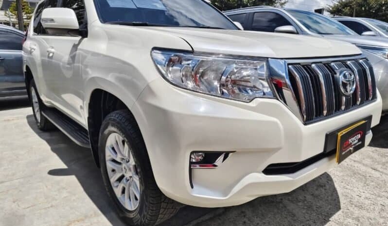 Toyota Land Cruiser Prado full