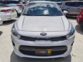 Kia Rio Vibrant Sedán