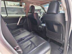 Toyota Land Cruiser Prado full