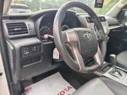 Toyota 4 Runner SR5 full