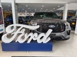 Ford EXPLORER PLATINUM