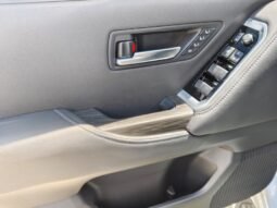 
Toyota fortuner SR full									