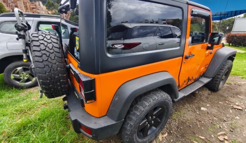 
Jeep wrangler sport full									