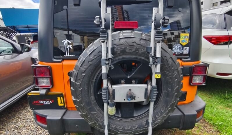 
Jeep wrangler sport full									