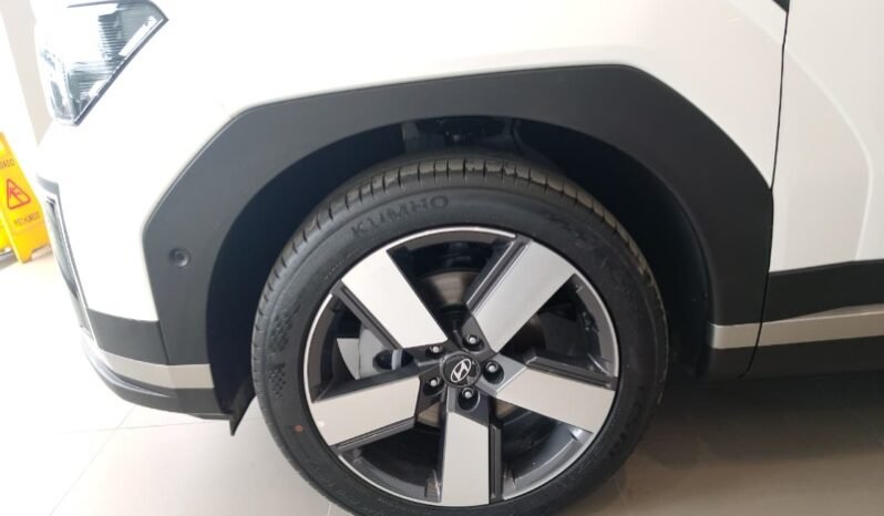 
Hyundai SANTAFE LIMITED 4X4 HEV full									