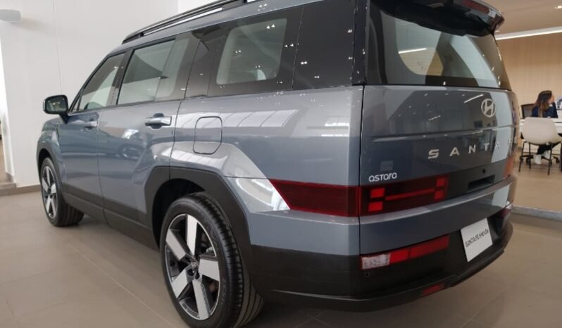 
Hyundai SANTA FE PREMIUM 4X2 full									