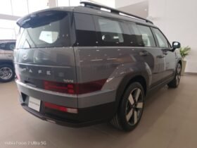 Hyundai SANTA FE PREMIUM 4X2