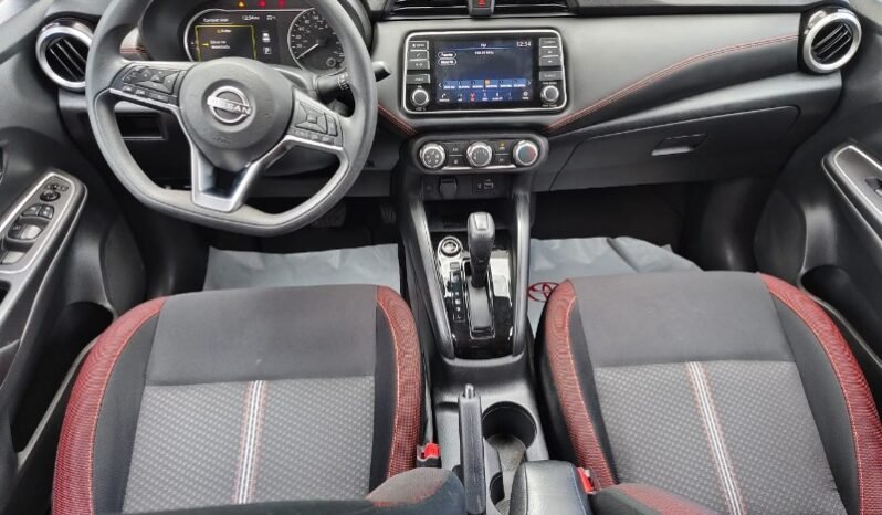 
Nissan Versa SR full									