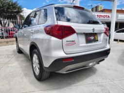 Suzuki Vitara Live full