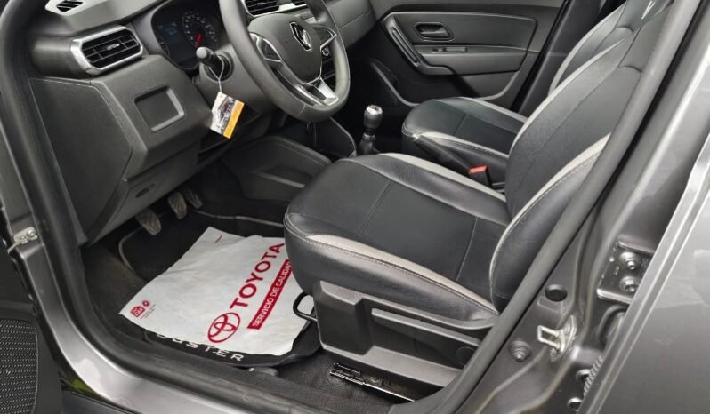 
Renault Duster zen full									