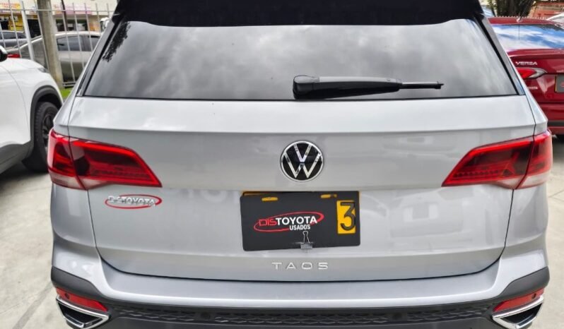 
Volkswagen Taos Highline full									