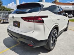 
Nissan Qashqai Exclusive full									
