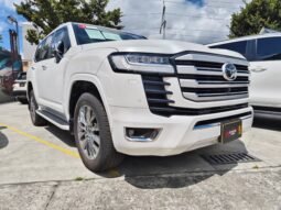 
Toyota Land Cruiser LC 300 full									