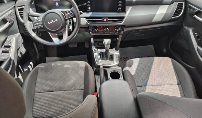 
Kia Seltos Emotion full									