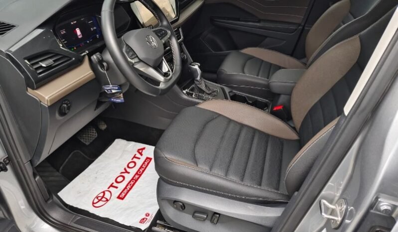 
Volkswagen Taos Highline full									