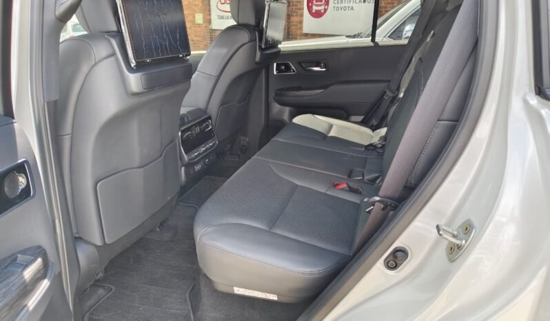 
Toyota Land Cruiser LC 300 full									