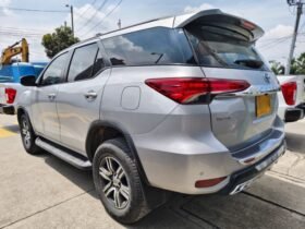 Toyota Fortuner 2.4 Sr