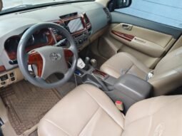 
Toyota FORTUNER 2.7 SRV 5 full									