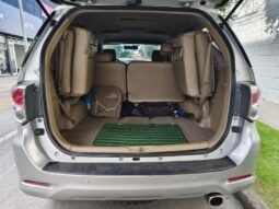 
Toyota FORTUNER 2.7 SRV 5 full									