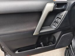 
Toyota PRADO TXL full									
