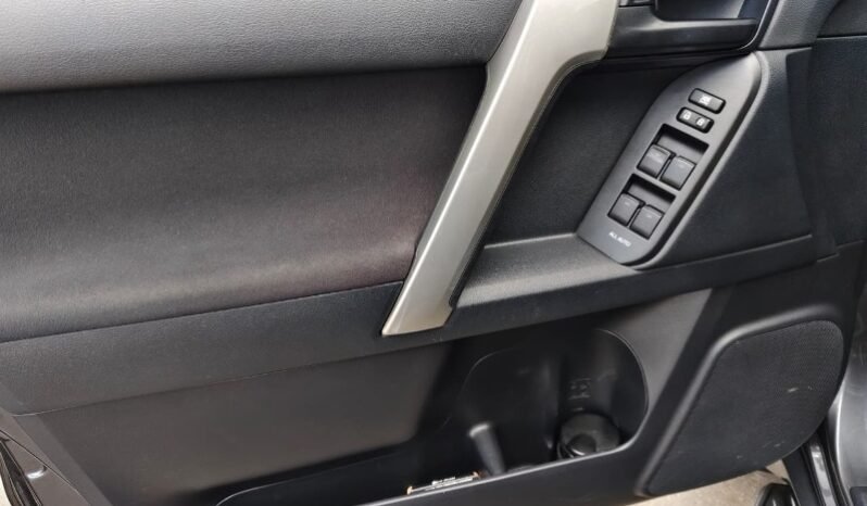 
Toyota PRADO TXL full									