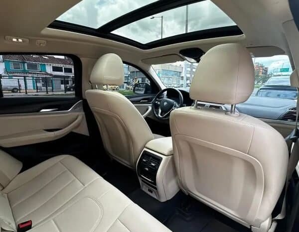 
BMW X4 2.0 Xdrive30i 2020 lleno									