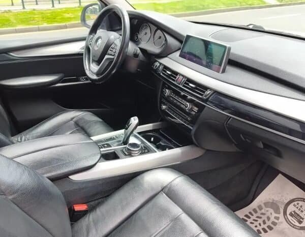 
BMW X5 4.4 Xdrive50i 2014 lleno									