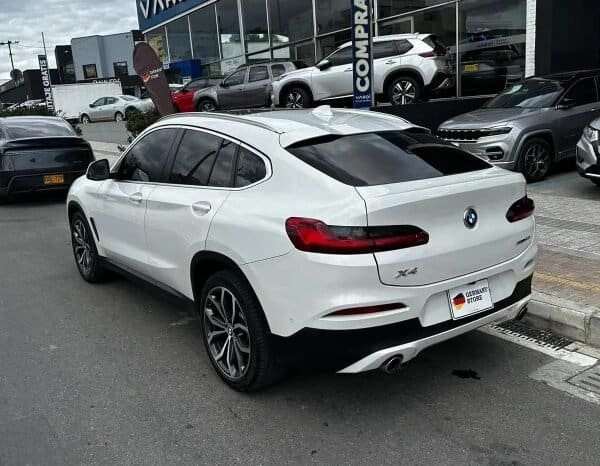 
BMW X4 2.0 Xdrive30i 2020 lleno									