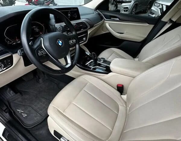 
BMW X4 2.0 Xdrive30i 2020 lleno									