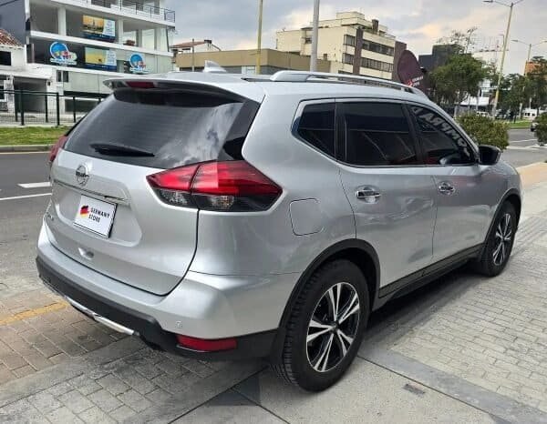
Nissan X-Trail Advance 7P 2023 lleno									