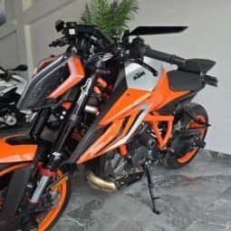 KTM 1290 Superduke R 2022